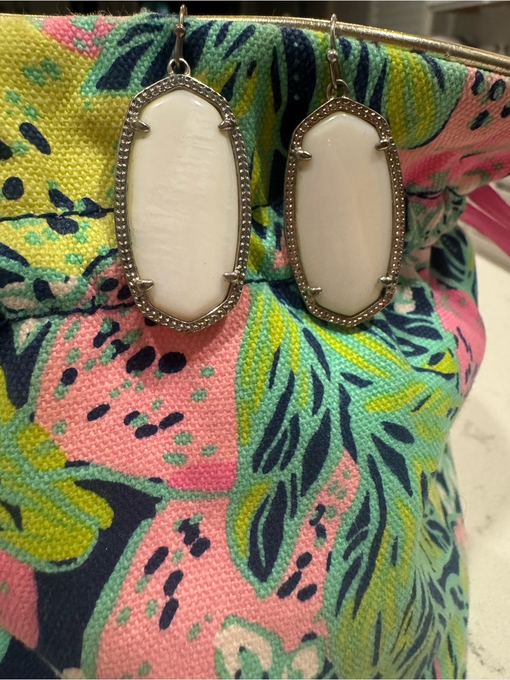 Kendra Scott White Oval Elle Drop Earrings